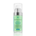 SkinCeuticals Phyto A+ Brightening Treatment 30 ml – let fugtighedscreme, der reducerer rødme, udjævner hudtonen og giver naturlig glød. Indeholder azelainsyre og arbutin. Gratis fragt hos Pretty Please.